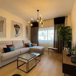 torremolinos-centro-luxury-apartament.es-andalucia.com/